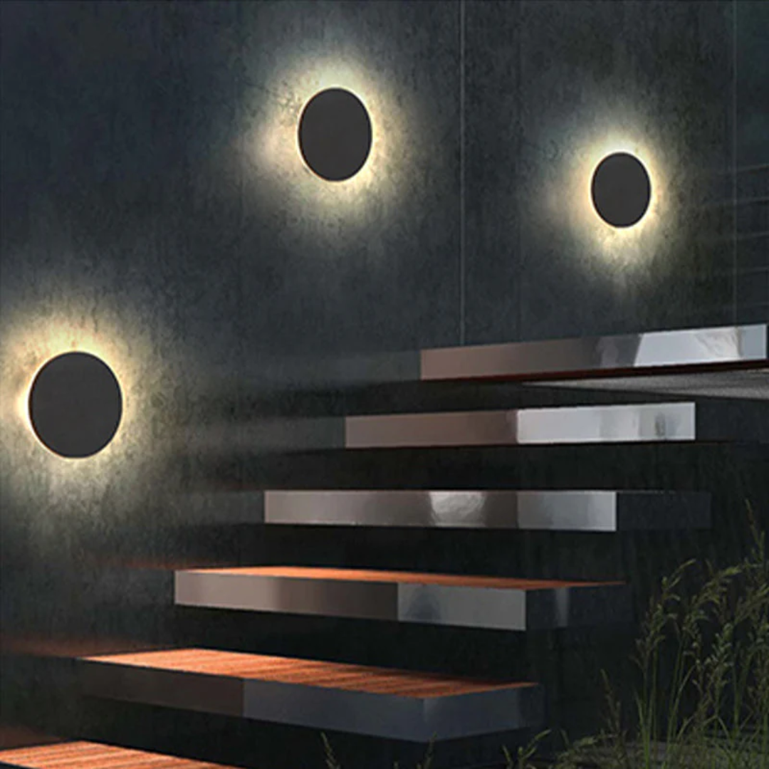Contemporary Zenith LED wall lamp for outdoor use, weather resistant & stylish.