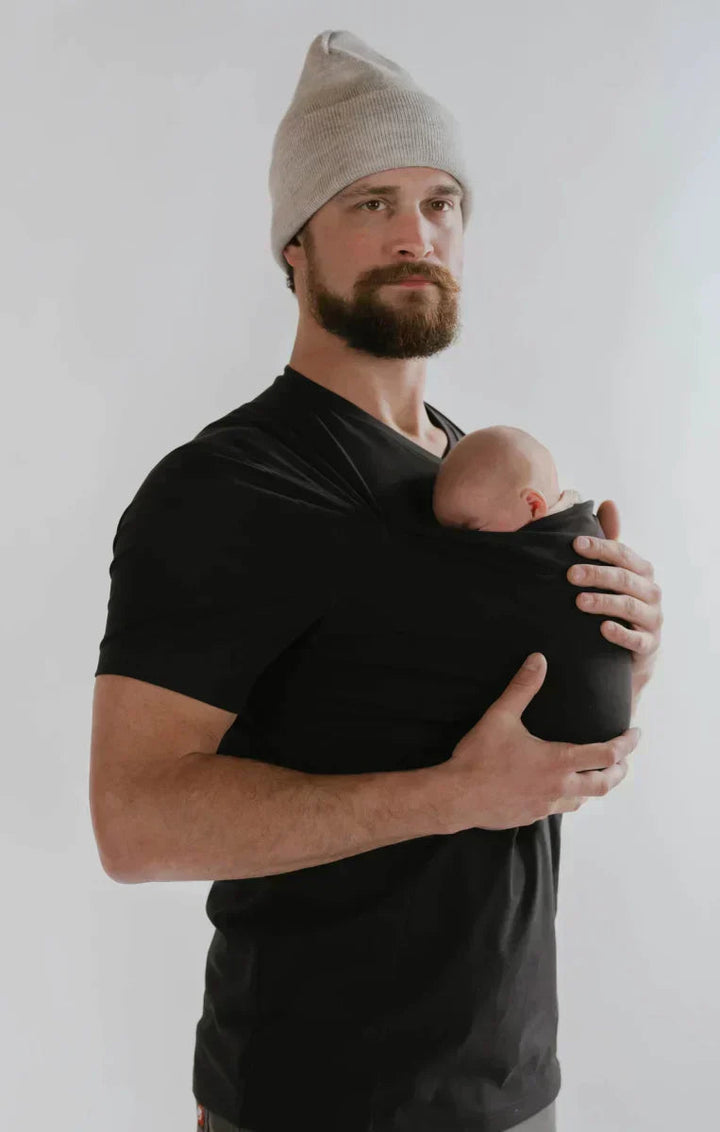 Hands-free baby bonding carrier shirt, an ergonomic & comfortable new parent gift. Essential for infant support.