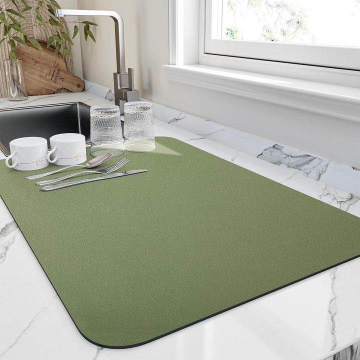Highly absorbent dish drying mat for kitchen use. Ensures quick drying and tidy counters.