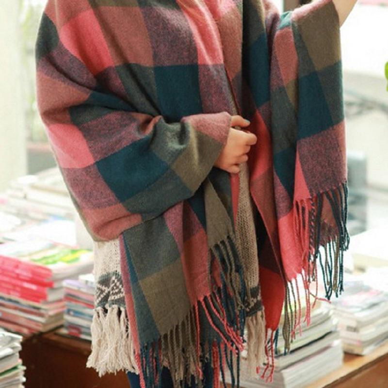 Elegant women's cashmere fashion scarf, perfect for winter warmth.