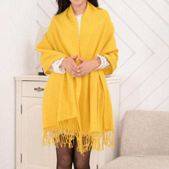 Coleen cashmere scarf: soft, stylish, warm winter accessory for women.