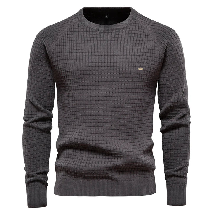 Men's everyday comfort jumper, a stylish pullover enhancing smart-casual fashion.
