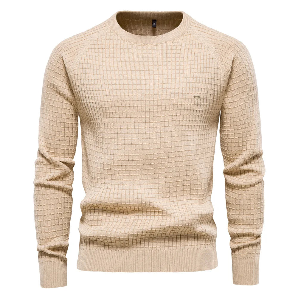 Modern men's casual jumper, providing exceptional comfort and a versatile timeless design.