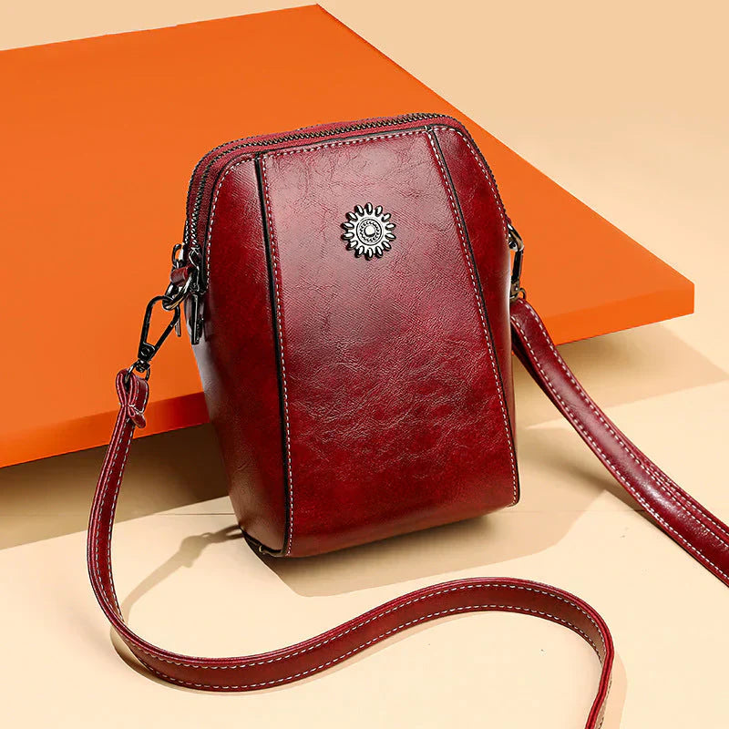 New green leather women's shoulder bag, stylish & versatile handbag with adjustable strap for daily fashion.