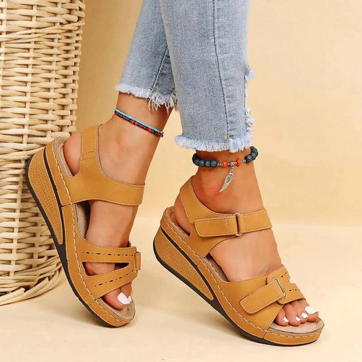 Women's summer shoes: chic orthopedic sandals with arch support for healthy, happy feet.
