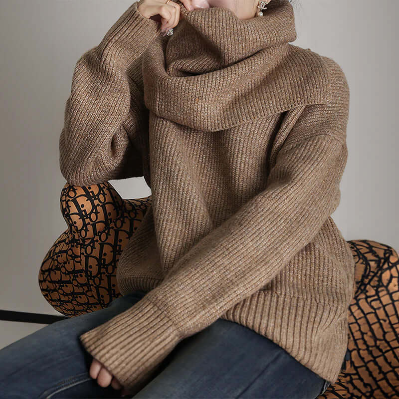 Relaxed fit women's oversized turtleneck sweater, offering ultimate comfort and effortless style.