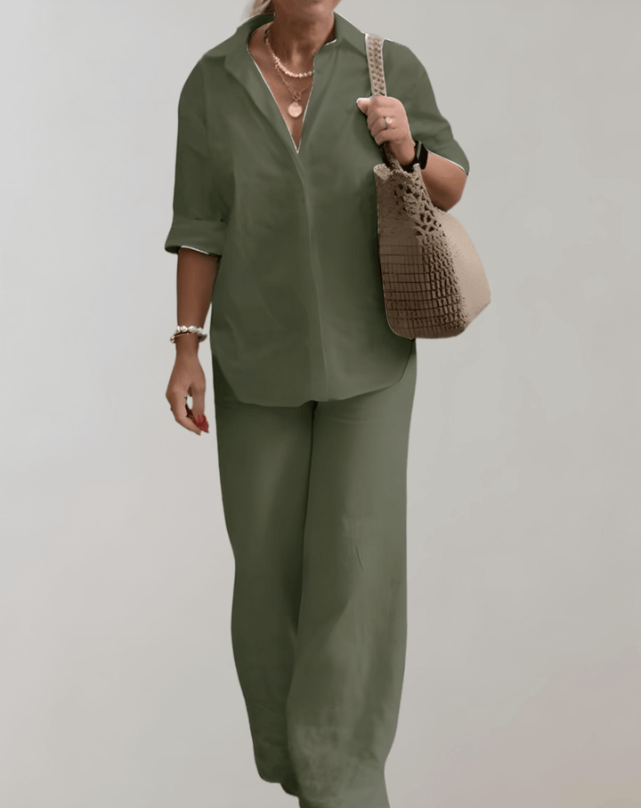 Comfortable women's matching co-ord set for versatile everyday fashion. Stylish two-piece summer outfit.