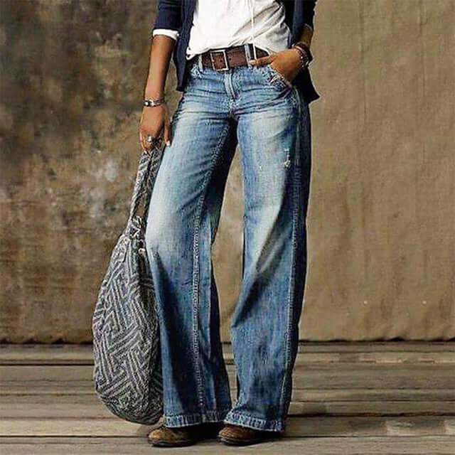 Stylish women's wide leg flared trousers in a comfortable fit, perfect for elegant casual wear or chic work attire.