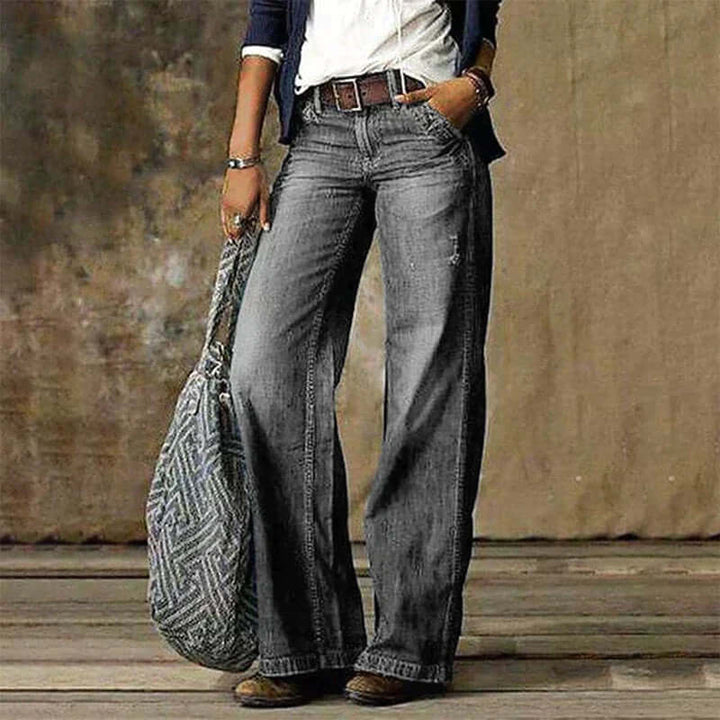 Comfort-fit women's wide leg pants with a flattering flare, ideal for stylish slacks, professional work wear or chic events.