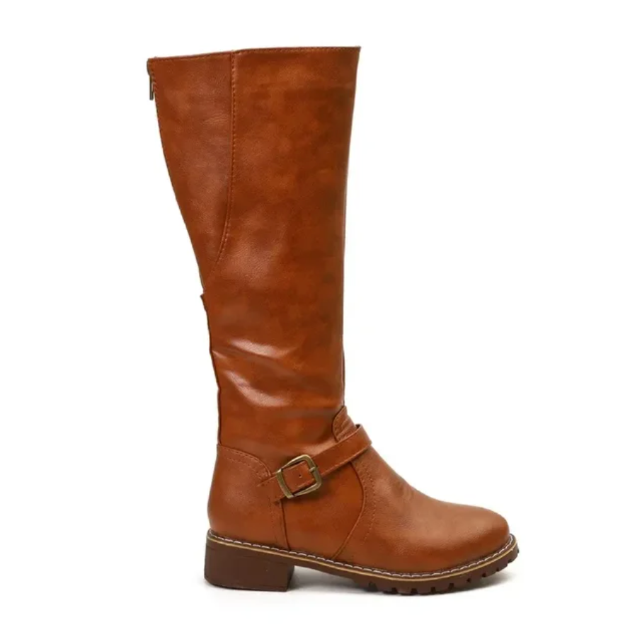 Comfortable Emma women's ankle boots, offering everyday support & trendy all-weather style.