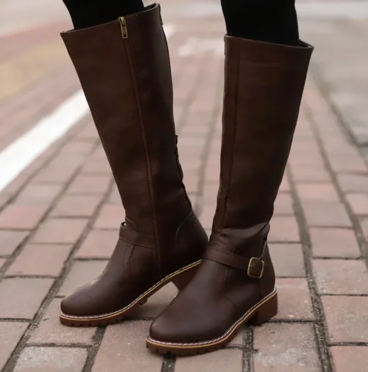 Stylish Emma women's boots with non-slip sole, ideal for trendy all-weather everyday footwear.