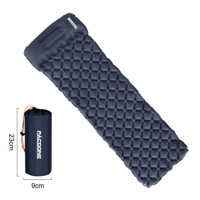Achieve outdoor sleep comfort with this ultralight waterproof camping mat & integrated pump.