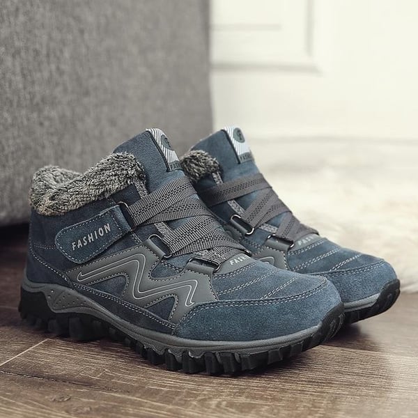 Aspen snow boots: waterproof, warm, non-slip grip, comfortable unisex design for winter.