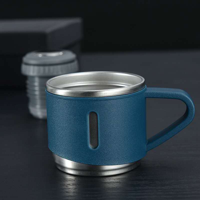 Stylish unisex drink bottle, 12-hour hot or cold retention for work, school & leisure.