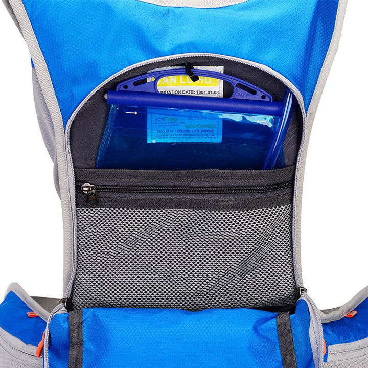 Unisex hydration pack, perfect for hikers & cyclists, featuring a 68 fl oz water bladder.