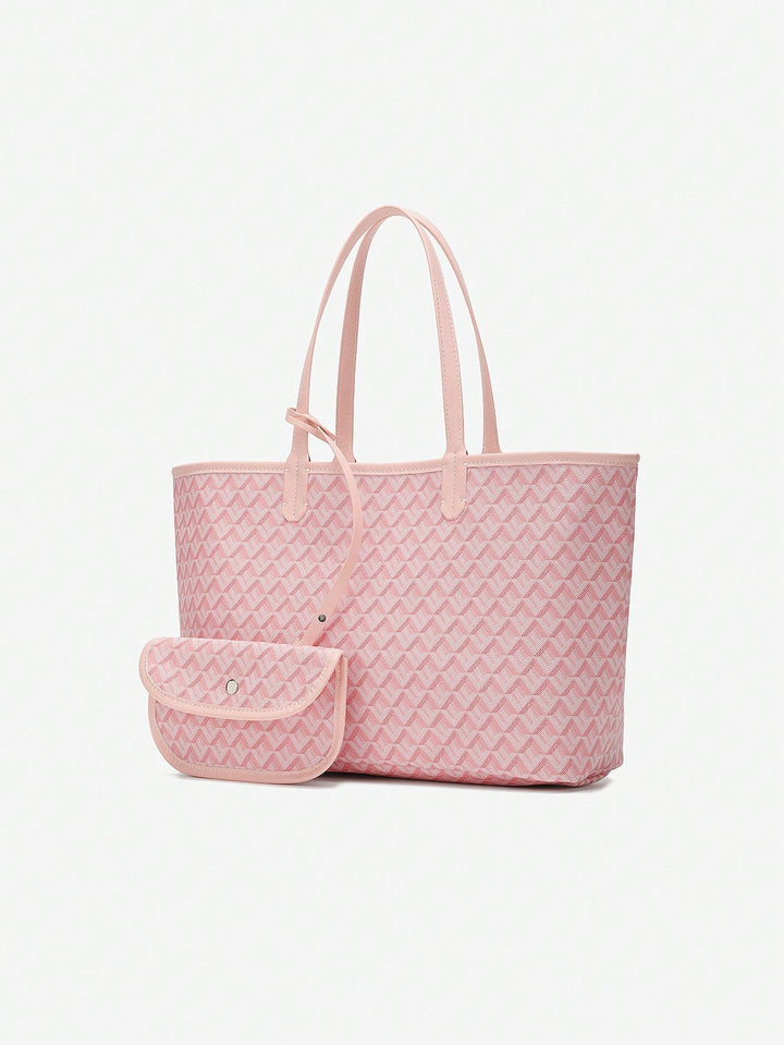 Everyday shoulder bag, durable and spacious, designed for unisex minimalist style.
