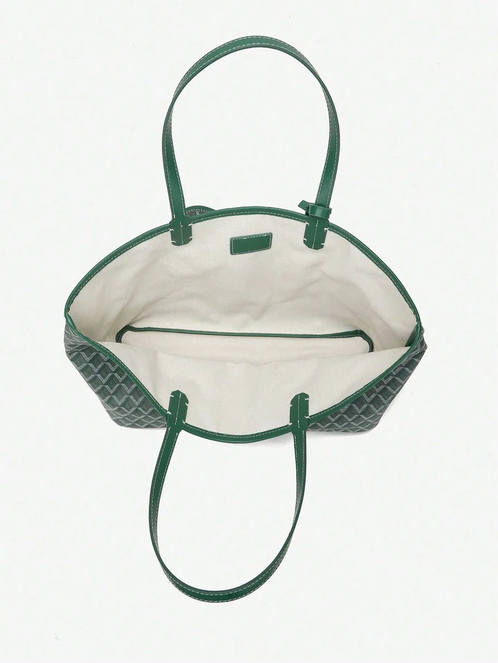 Lightweight everyday tote bag, comfortable shoulder strap, minimalist design.