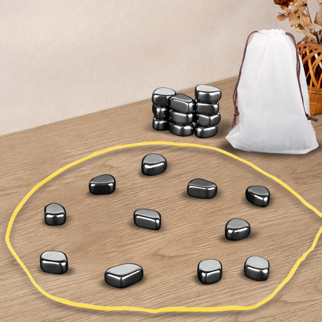 Unisex magnetic chess game, perfect for family fun & strategic play. Portable board game for all ages.