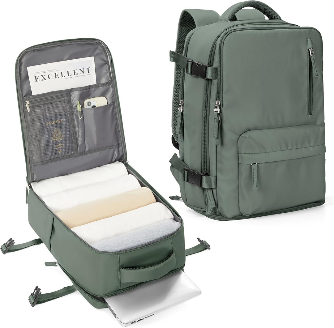 Modern unisex laptop bag with comfortable adjustable strap for commuters.