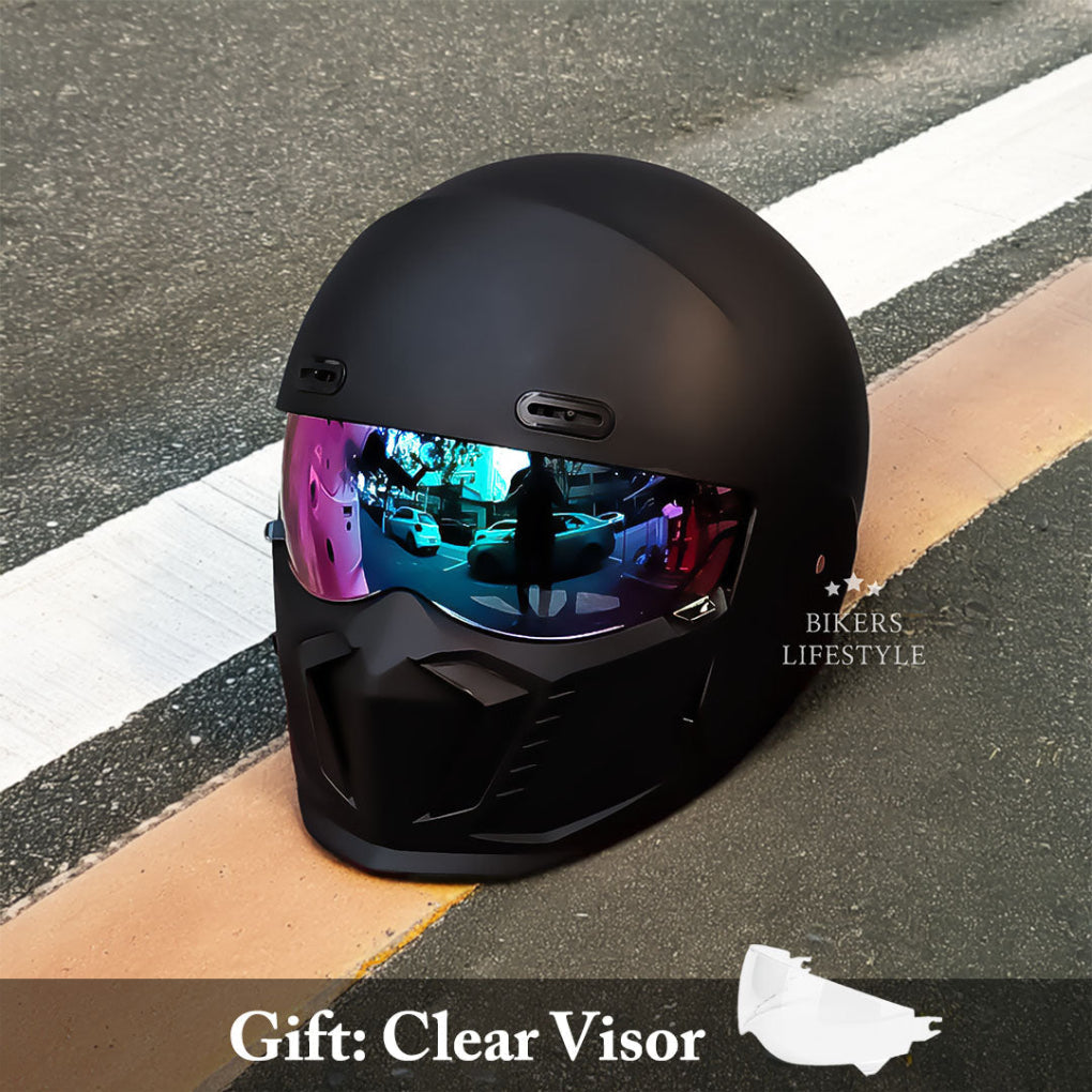Classic style retro pilot motorcycle helmet. DOT/ECE certified, essential vintage riding safety gear.