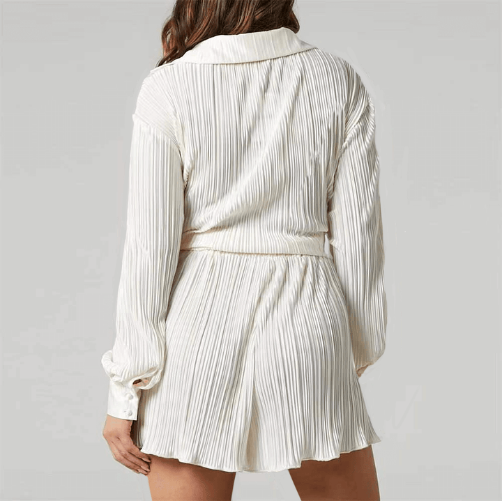 Comfortable women's pleated loose shirt and shorts set. Perfect casual summer outfit.