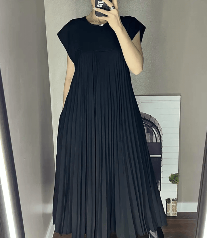 Elegant long sleeve summer dress for women, a sophisticated choice for eveningwear or special events.