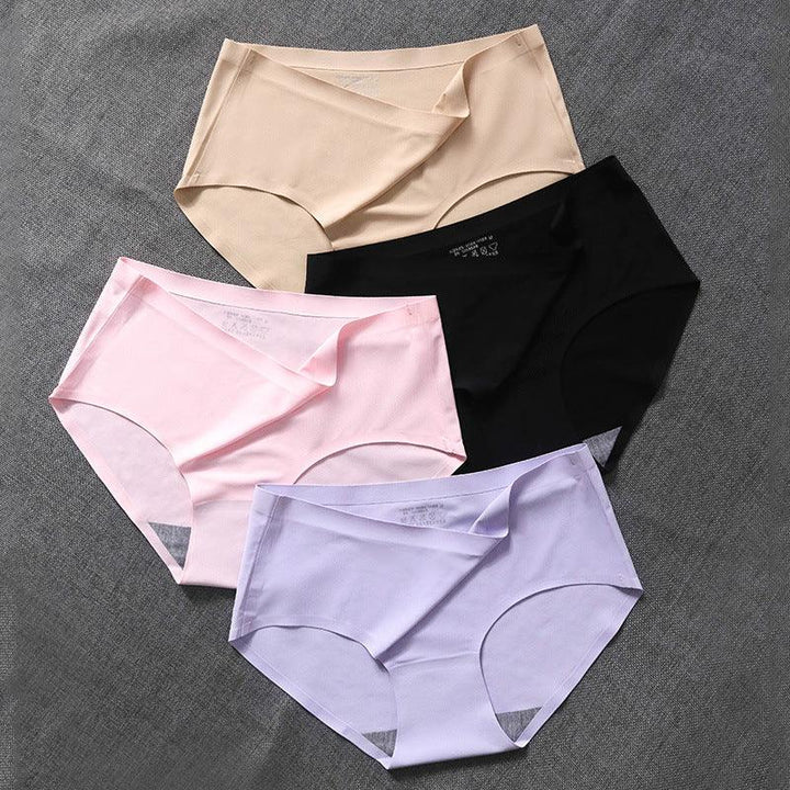 No-show seamless women's briefs, 5-pack. Silky comfort underwear for an invisible fit.