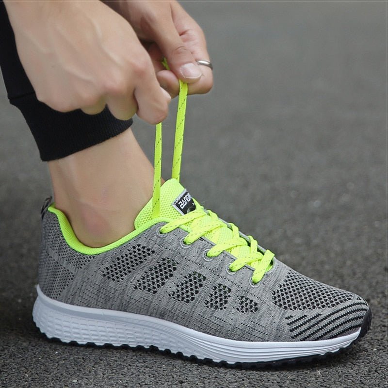 Orthopedic walking shoes for women, highlighting the flexible and supportive sole