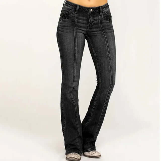 Women's blue flared jeans for a chic retro look, perfect for casual vintage style. High-waist denim pants.