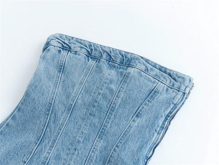 Versatile women's Bobbie strapless denim mini dress, great for summer parties.
