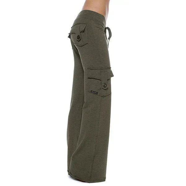 Practical women's bootcut cargo pants with multiple pockets, ideal for active and casual wear.