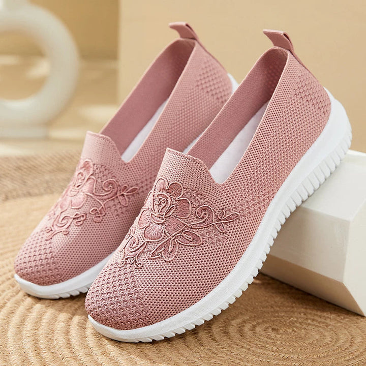 Ladies' casual breathable sandals, featuring delicate embroidery and ergonomic arch support for all-day comfort.