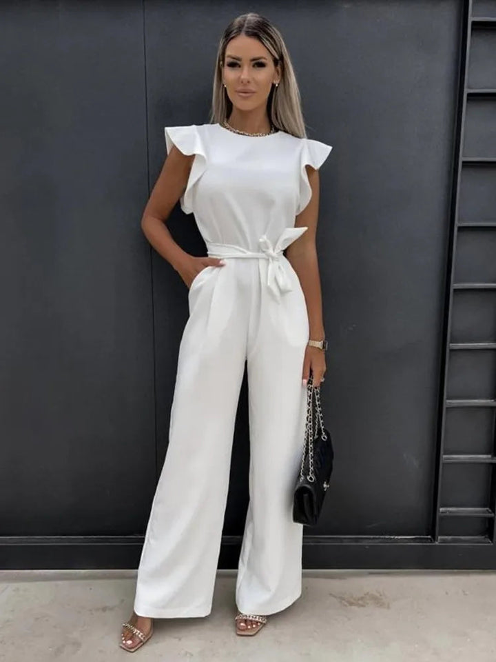 Effortless women's jumpsuit. Chic comfort for any occasion. Easy care, modern one-piece summer outfit.