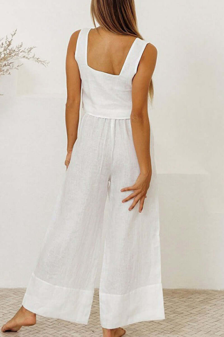 Comfortable women's sleeveless crop top and wide leg pants set, a trendy two-piece for casual summer outfits.
