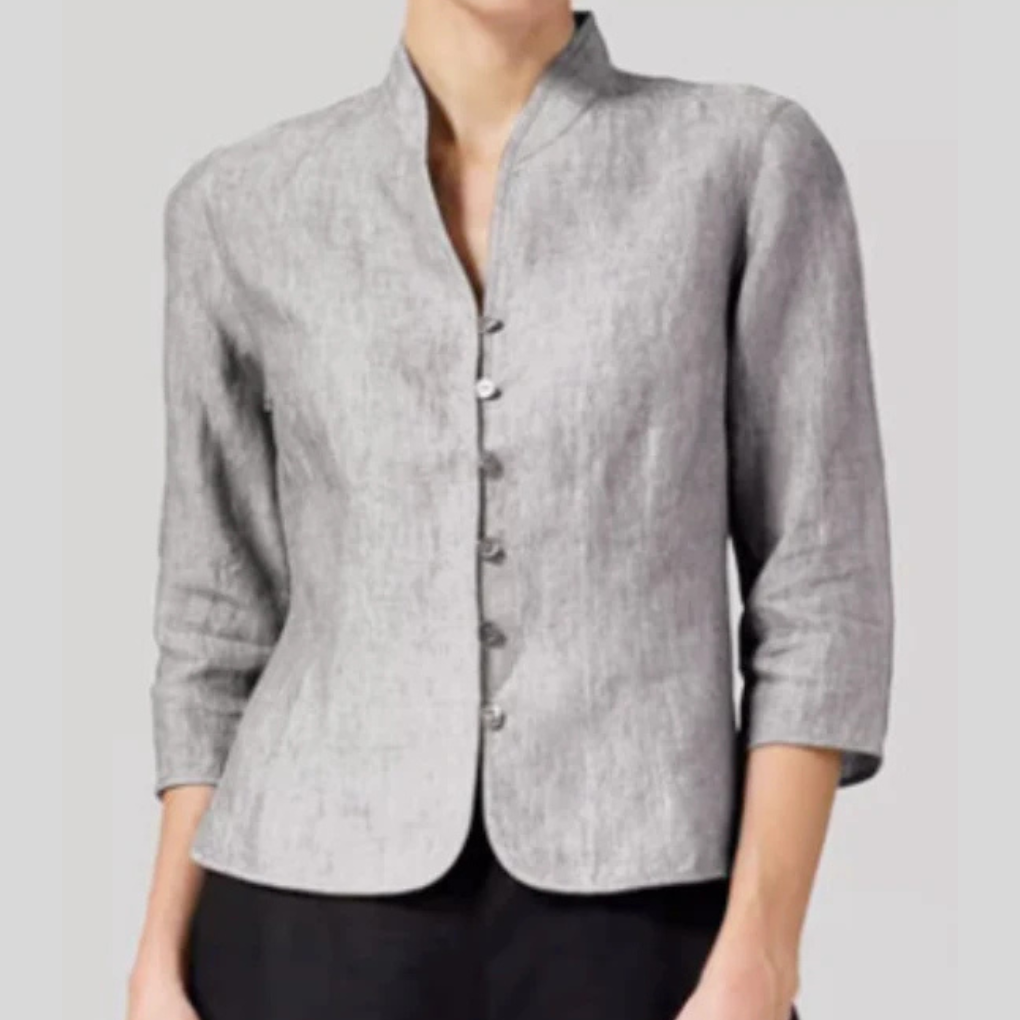 Women's chic stand-collar blouse with three-quarter sleeves, perfect for versatile fashion.