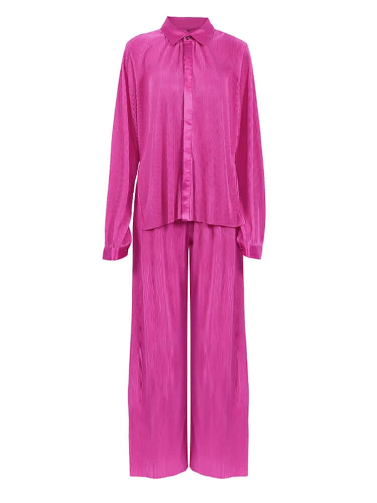 Black women's chic two-piece long sleeve set, elegant & stylish matching ladies' outfit.
