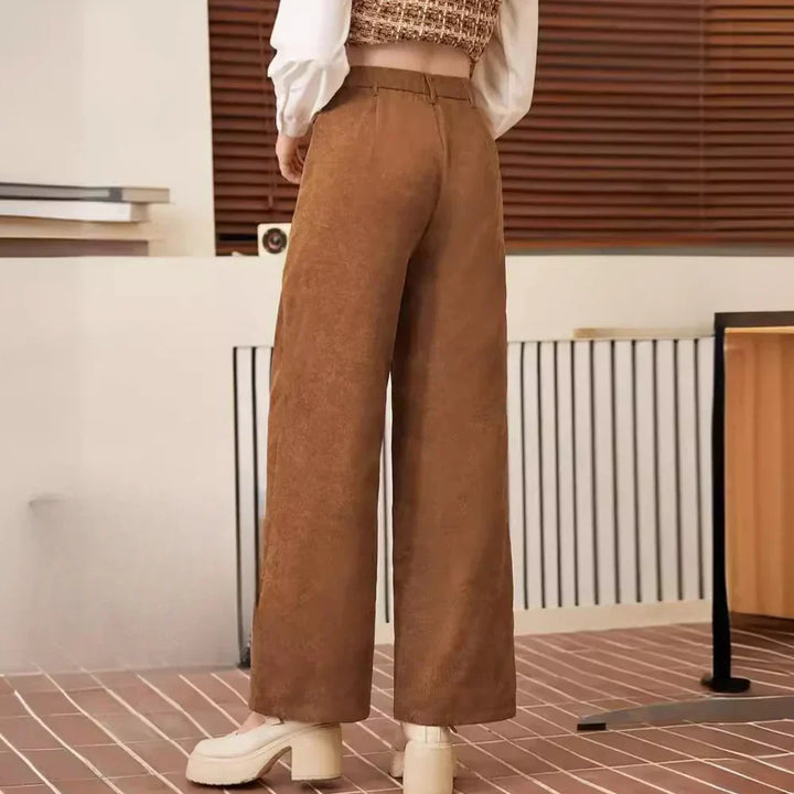 Versatile women's corduroy trousers, perfect for comfortable classic fall & winter fashion.