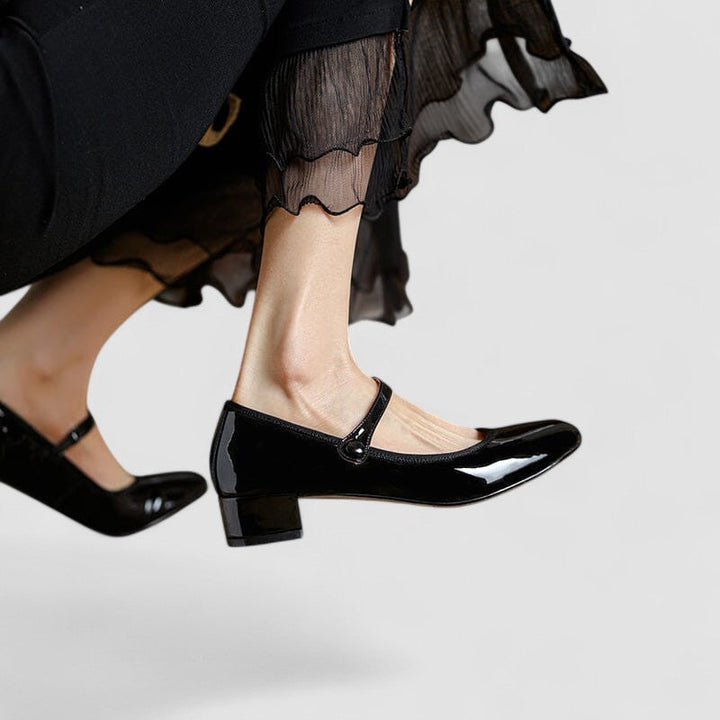 Versatile women's classic flats combining timeless elegance with all-day comfort & support.