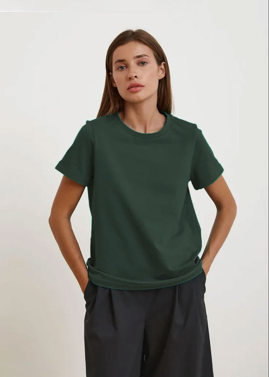 Soft women's short sleeve t-shirt. Versatile crew neck design, perfect for comfortable everyday casual wear.