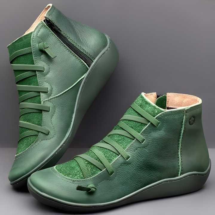 Women's everyday shoes, classic style with secure, adjustable fit for ultimate comfort.