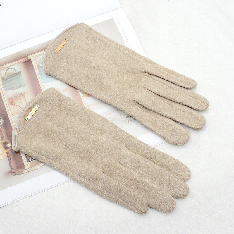 Elegant women's warm suede gloves, ideal for winter and smartphone use, soft and comfortable.