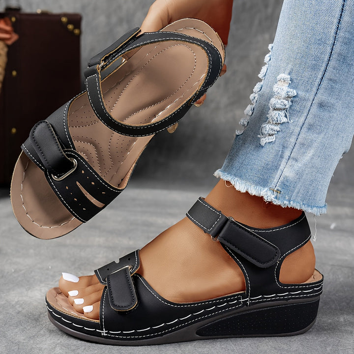 Lightweight women's platform sandals with open toe, offering ultimate comfort for warm weather and casual wear.