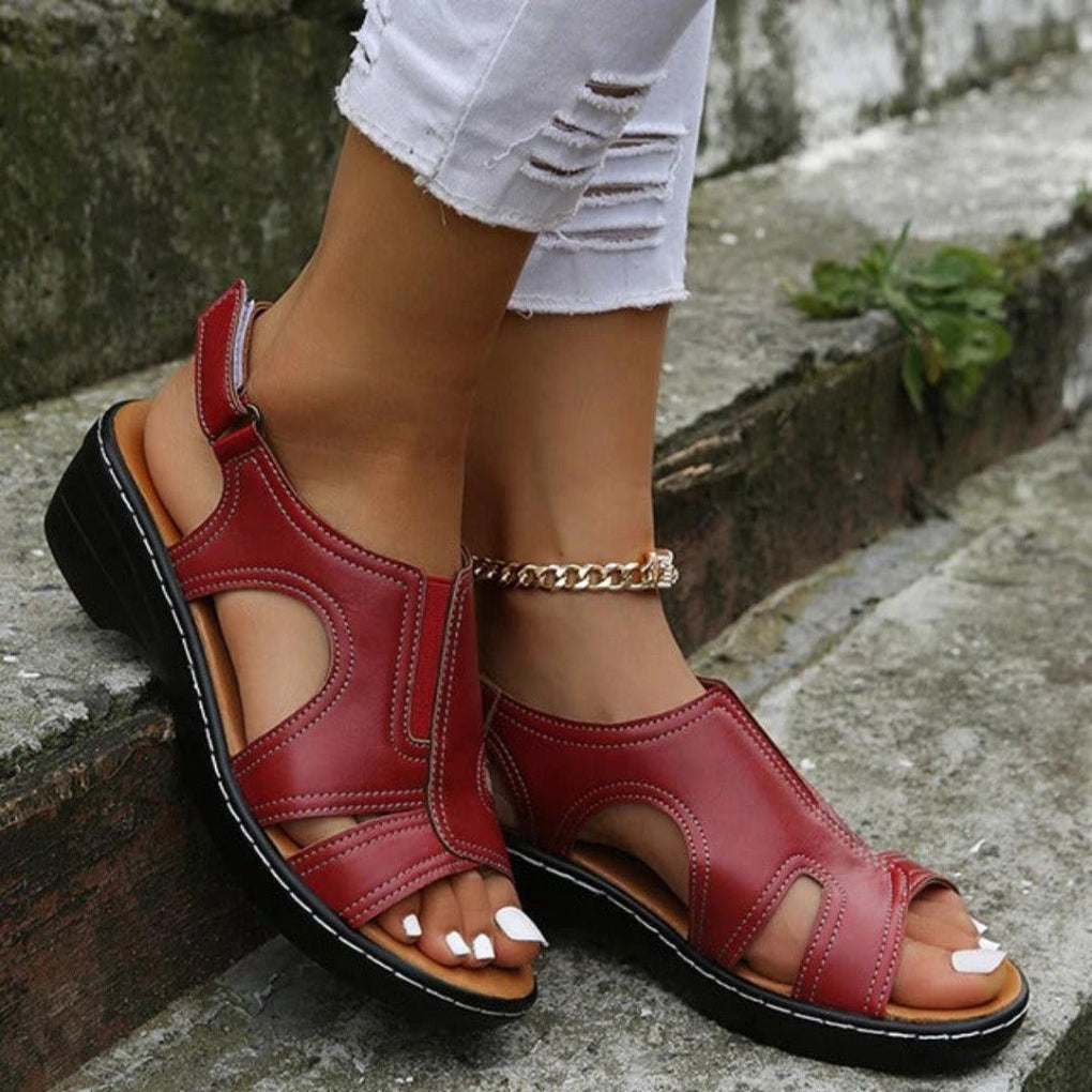 Adjustable open-toe women's sandals with foot support. Breathable casual footwear for summer & everyday wear.