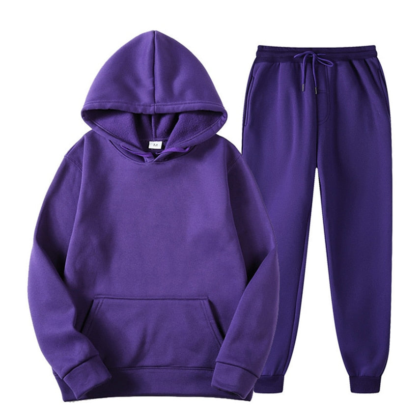 Women's comfortable jogging set for stylish lounging & casual wear.