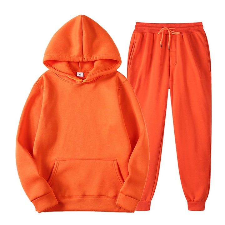 Women's comfortable jogging set, stylish activewear and versatile loungewear.