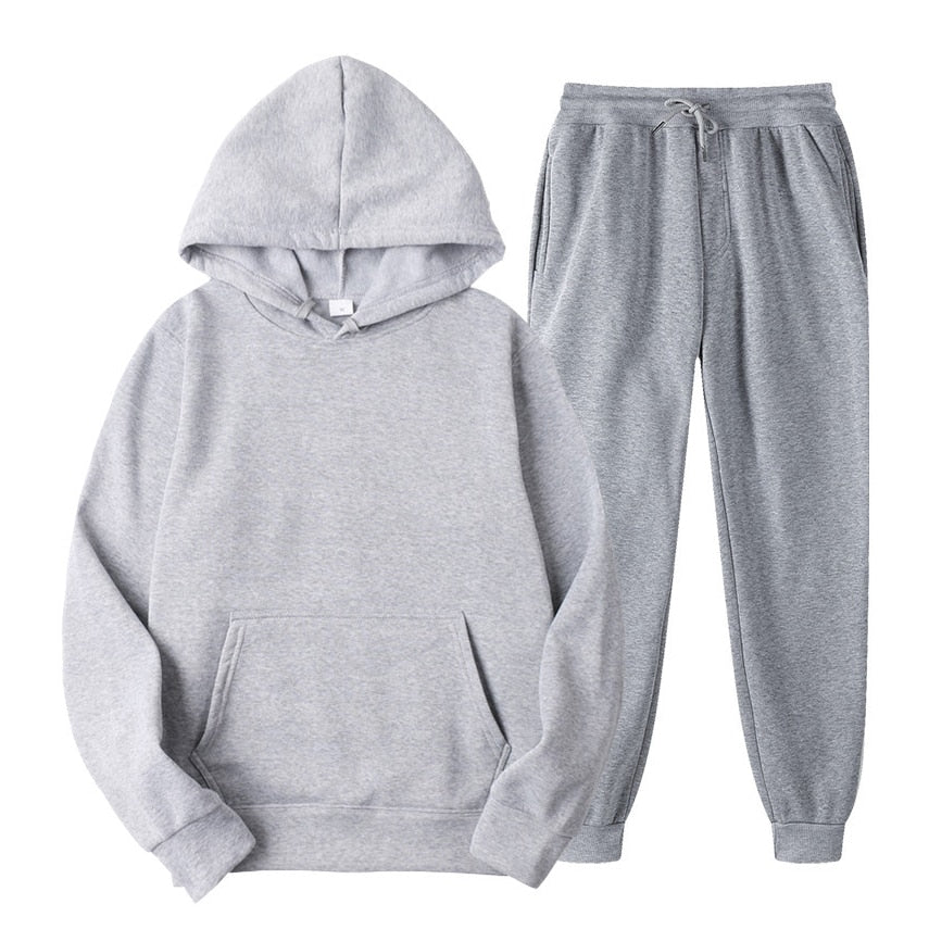 Stylish women's activewear jogging set, perfect for workouts or casual comfort.