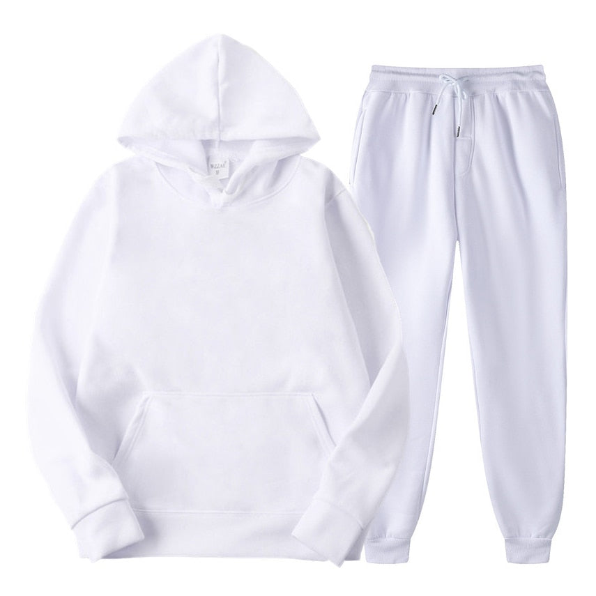 Two-piece women's jogging set, offering ultimate comfort and stylish everyday wear.