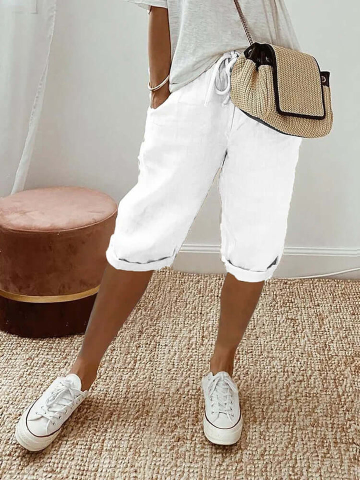 Comfortable women's knee-length drawstring pants, excellent choice for casual, stylish summer bottoms.