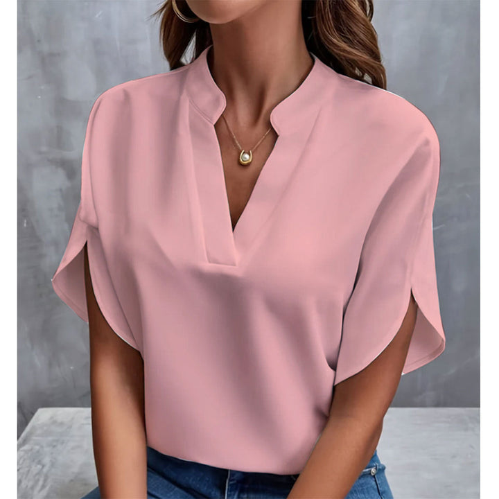 Versatile women's short sleeve blouse. Elegant yet casual summer top for workwear & everyday.