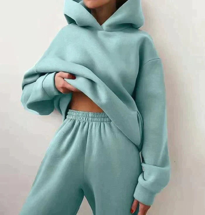 Matching women's jogging set, a comfortable two-piece hoodie & pants for active or relaxed days.